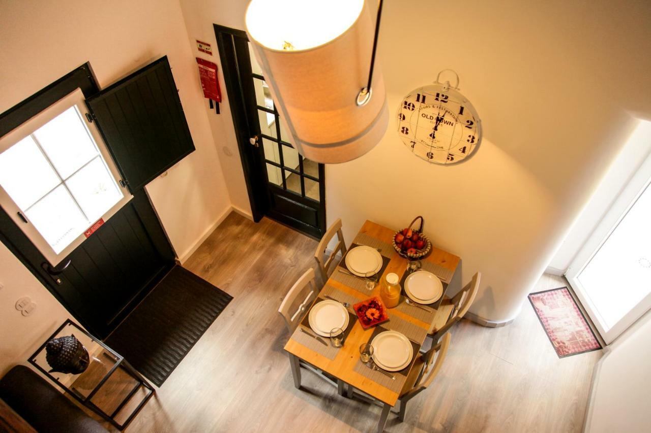 Villa Marques Near Tejo River Cruz Quebrada エクステリア 写真